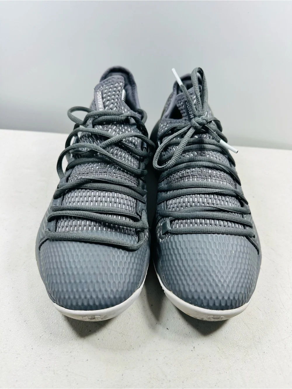 Under Armour Men’s Grey Training Shoes - HOVR Cushioning size 8,5